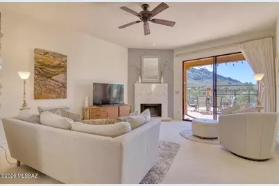 784 E Camino Diestro, Oro Valley, AZ 85704 - Photo 11