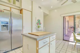 784 E Camino Diestro, Oro Valley, AZ 85704 - Photo 21