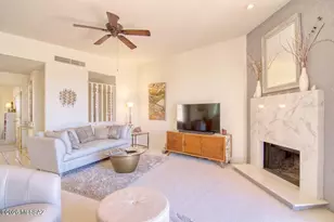 784 E Camino Diestro, Oro Valley, AZ 85704 - Photo 9