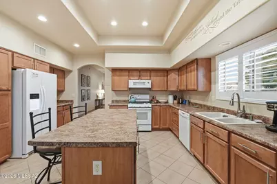 180 E Placita De Aretes, Green Valley, AZ 85614 - Photo 13
