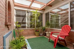 1047 E Hedrick Dr, Tucson, AZ 85719 - Photo 11