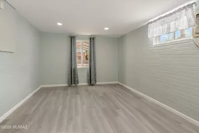 1047 E Hedrick Drive, Tucson, AZ 85719 - Photo 29