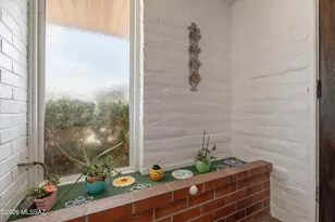 1047 E Hedrick Dr, Tucson, AZ 85719 - Photo 37