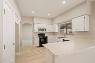 11830 N Gray Eagle Ave, Oro Valley, AZ 85737 - Photo 11