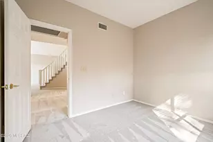 11830 N Gray Eagle Ave, Oro Valley, AZ 85737 - Photo 19