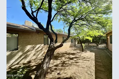 1370 N Sycamore Boulevard, Tucson, AZ 85712 - Photo 1