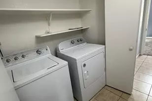 681 N Hearthside Ln, Tucson, AZ 85748 - Photo 19