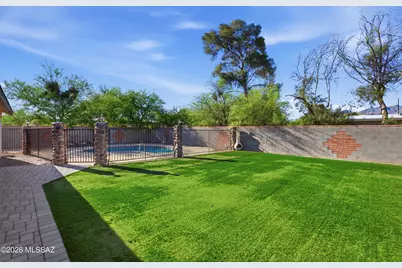 1901 N Rosemont Boulevard, Tucson, AZ 85712 - Photo 35