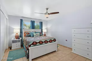 355 N Calle Del Chancero, Green Valley, AZ 85614 - Photo 9