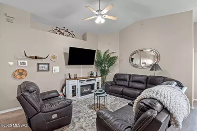 7659 N Hemingway Place, Marana, AZ 85743 - Photo 3