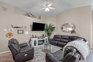 7659 N Hemingway Pl, Marana, AZ 85743 - Photo 3