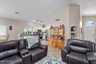 7659 N Hemingway Pl, Marana, AZ 85743 - Photo 5