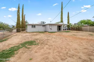 7902 E Winnepeg Dr, Tucson, AZ 85730 - Photo 35