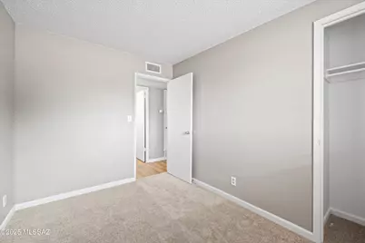 7902 E Winnepeg Drive, Tucson, AZ 85730 - Photo 29