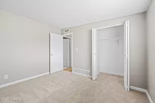 7902 E Winnepeg Dr, Tucson, AZ 85730 - Photo 7