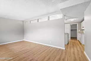 7902 E Winnepeg Dr, Tucson, AZ 85730 - Photo 15