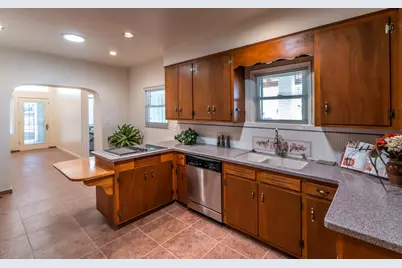 1124 E 10th Street #1, Tucson, AZ 85719 - Photo 1