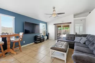 9092 N Sweet Acacia Pl, Tucson, AZ 85742 - Photo 5