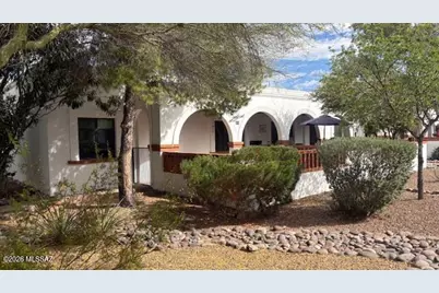 415 S Paseo Pena #A, Green Valley, AZ 85614 - Photo 3