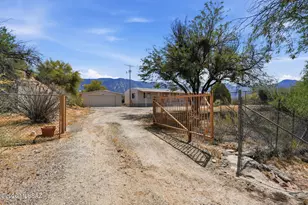 4085 E Wilds Rd, Tucson, AZ 85739 - Photo 3