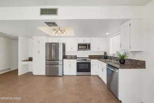 9761 E Cinder Ct, Tucson, AZ 85748 - Photo 7