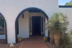 4641 N Rockcliff Rd, Tucson, AZ 85750 - Photo 3