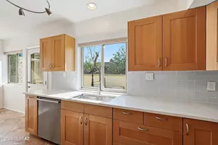 2562 N Avenida San Valle, Tucson, AZ 85715 - Photo 11