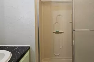 91 W Olive Dr, Green Valley, AZ 85614 - Photo 27