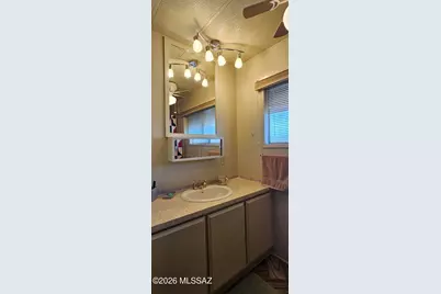 91 W Olive Drive, Green Valley, AZ 85614 - Photo 7