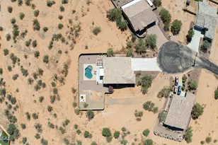 13204 W Tiger Aloe Pl, Tucson, AZ 85743 - Photo 33