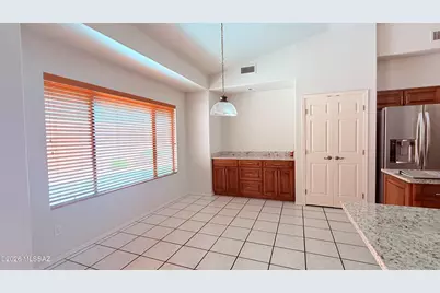 5585 N Moccasin Trail, Tucson, AZ 85750 - Photo 11