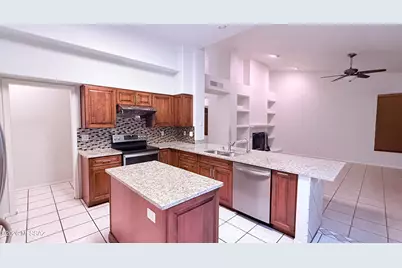 5585 N Moccasin Trail, Tucson, AZ 85750 - Photo 19