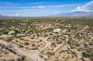 9724 N Carolanne Dr, Tucson, AZ 85742 - Photo 23