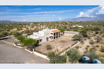 9724 N Carolanne Drive, Tucson, AZ 85742 - Photo 25