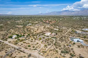 9724 N Carolanne Dr, Tucson, AZ 85742 - Photo 31