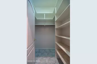 126 E Silverstone Place, Tucson, AZ 85737 - Photo 31