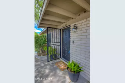 8437 E Rolling Ridge Street, Tucson, AZ 85710 - Photo 5