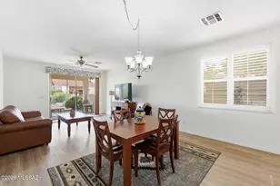 536 W Deerview Ct, Green Valley, AZ 85614 - Photo 11