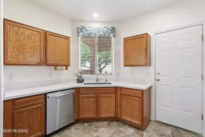 536 W Deerview Court, Green Valley, AZ 85614 - Photo 7