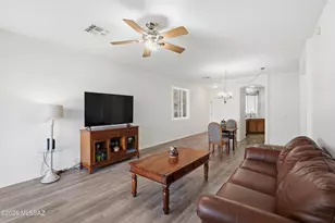 536 W Deerview Ct, Green Valley, AZ 85614 - Photo 9