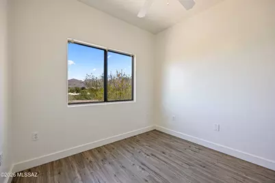156 E Limberlost Drive #UNIT 101, Tucson, AZ 85705 - Photo 21