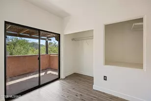 156 E Limberlost Dr, Tucson, AZ 85705 - Photo 19