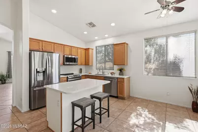 9690 E Country Court, Tucson, AZ 85749 - Photo 15