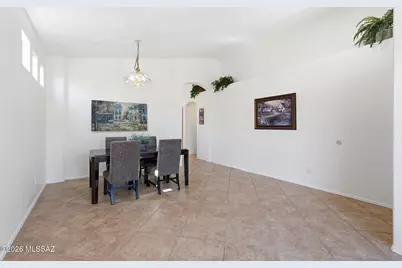 9690 E Country Court, Tucson, AZ 85749 - Photo 11