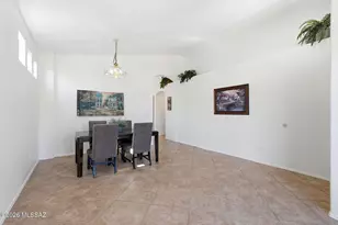 9690 E Country Ct, Tucson, AZ 85749 - Photo 11