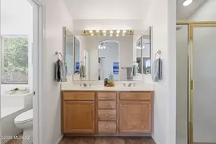 9690 E Country Ct, Tucson, AZ 85749 - Photo 27