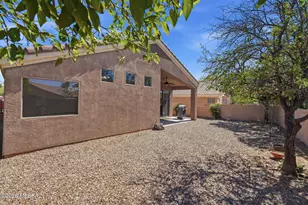 9690 E Country Ct, Tucson, AZ 85749 - Photo 7