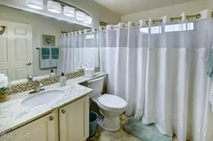 972 E 7 Palms Dr, Oro Valley, AZ 85755 - Photo 25