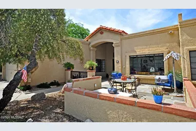781 E Camino Corrida, Oro Valley, AZ 85704 - Photo 1