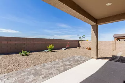 10703 W Walker Brown Drive, Marana, AZ 85653 - Photo 5